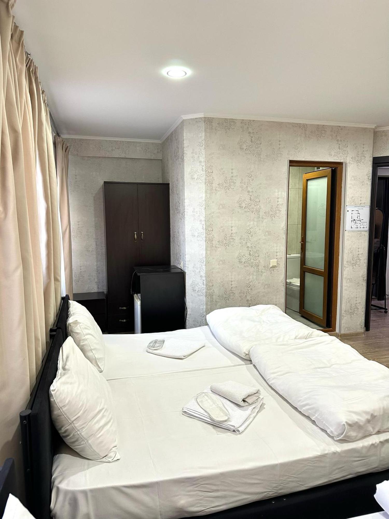 Hotel Alaverdi Palace تبليسي المظهر الخارجي الصورة