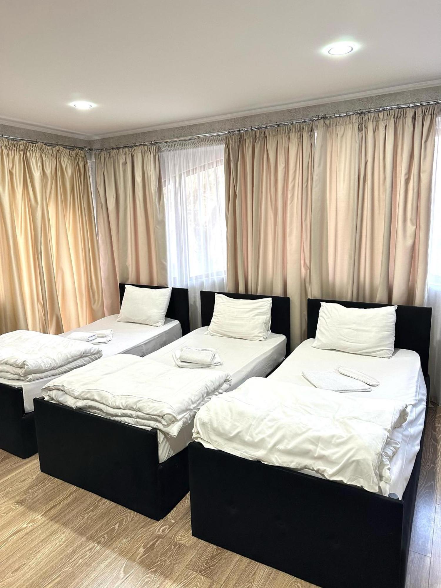 Hotel Alaverdi Palace تبليسي المظهر الخارجي الصورة