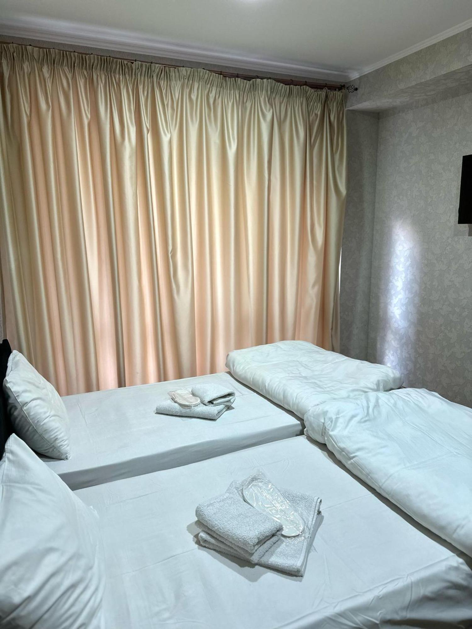 Hotel Alaverdi Palace تبليسي المظهر الخارجي الصورة